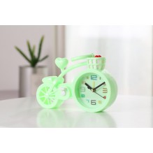 Дитячий настільний годинник-будильник Велосипед. Світло зелений